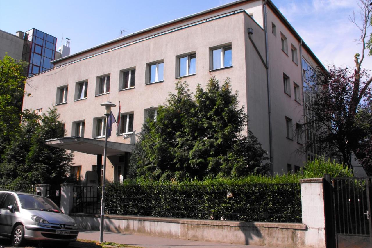 József Attila Guesthouse Budapeste Exterior foto